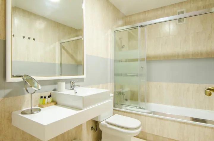 Bright & Spacious- City Center- 2Rooms-2Bathrooms Madri Exterior foto