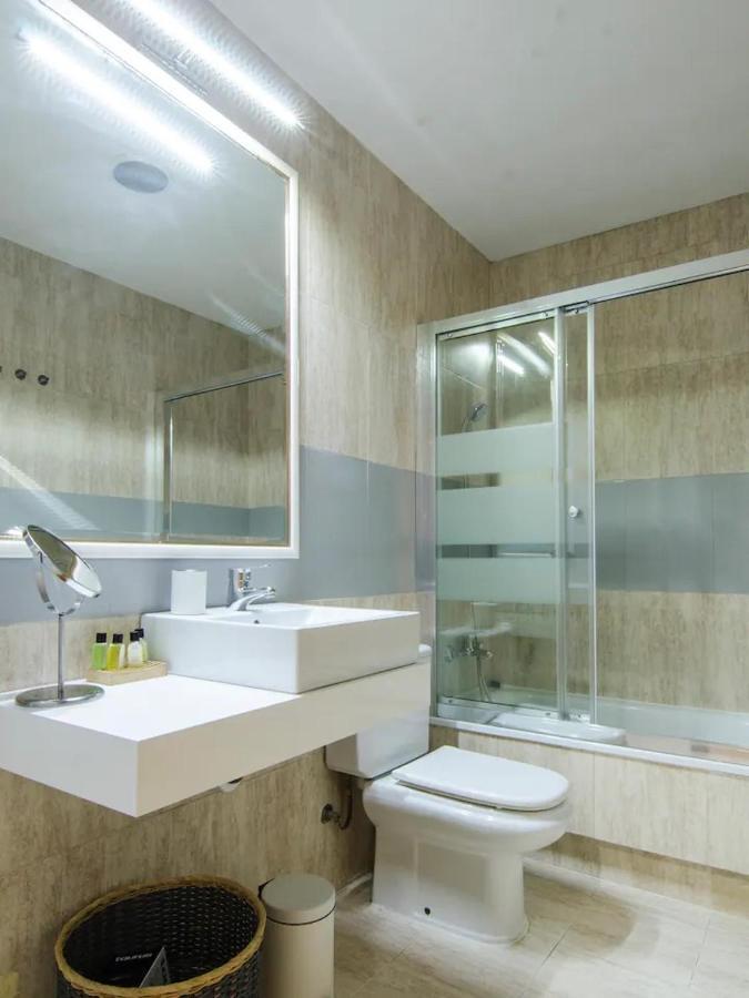 Bright & Spacious- City Center- 2Rooms-2Bathrooms Madri Exterior foto